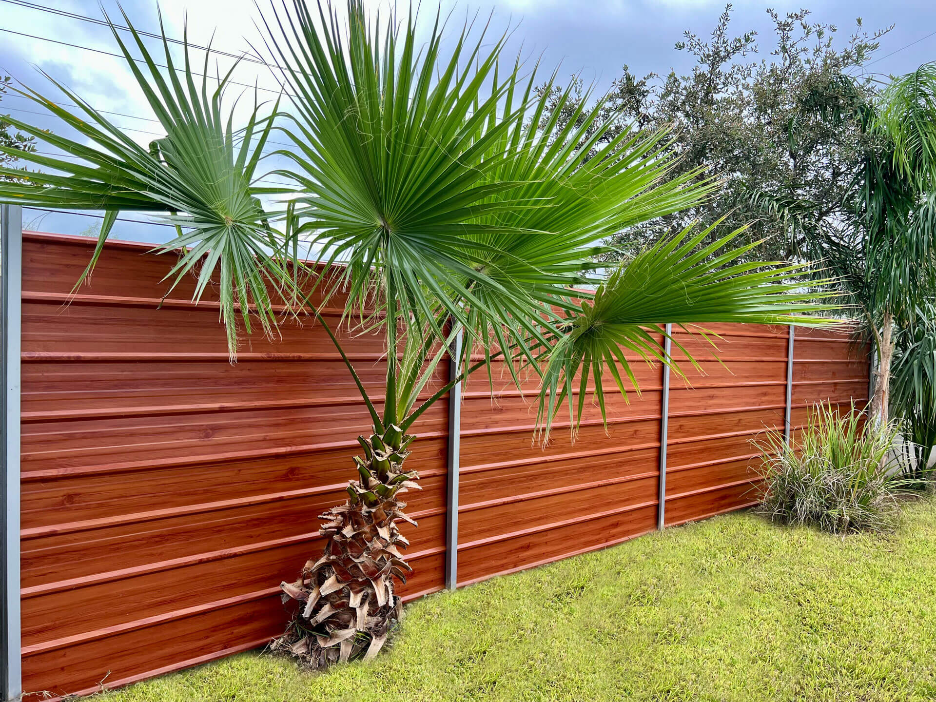 FenSteel - Backyard Metal Fence in Wood Like Color